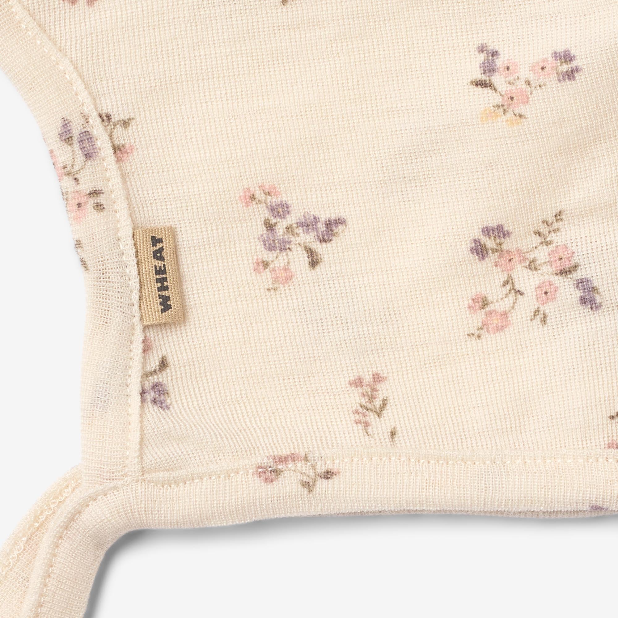 wheat-billie-woll-bonnet-eggshell-flowers-merino image 2