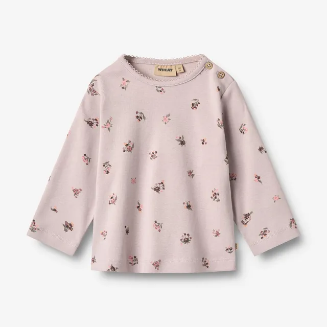 wheat-marit-langarmshirt-soft-lilac-flowers-bio-baumwolle image 1