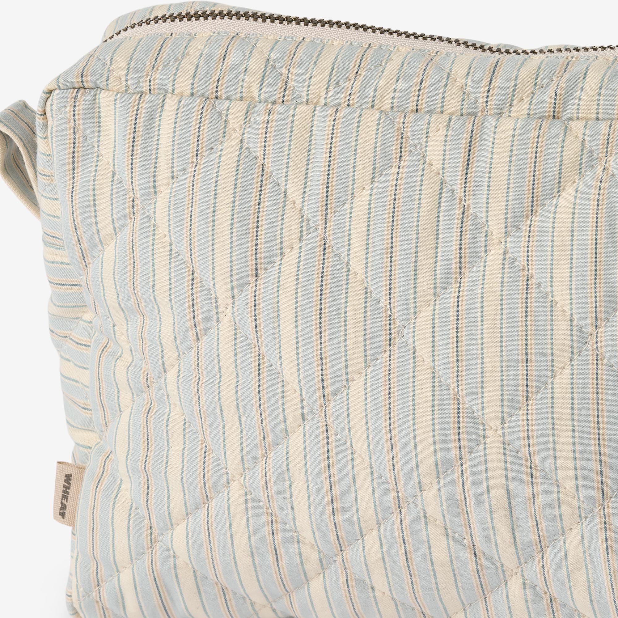 wheat-ziggy-waschtasche-blue-ocean-stripe-bio-baumwolle image 3