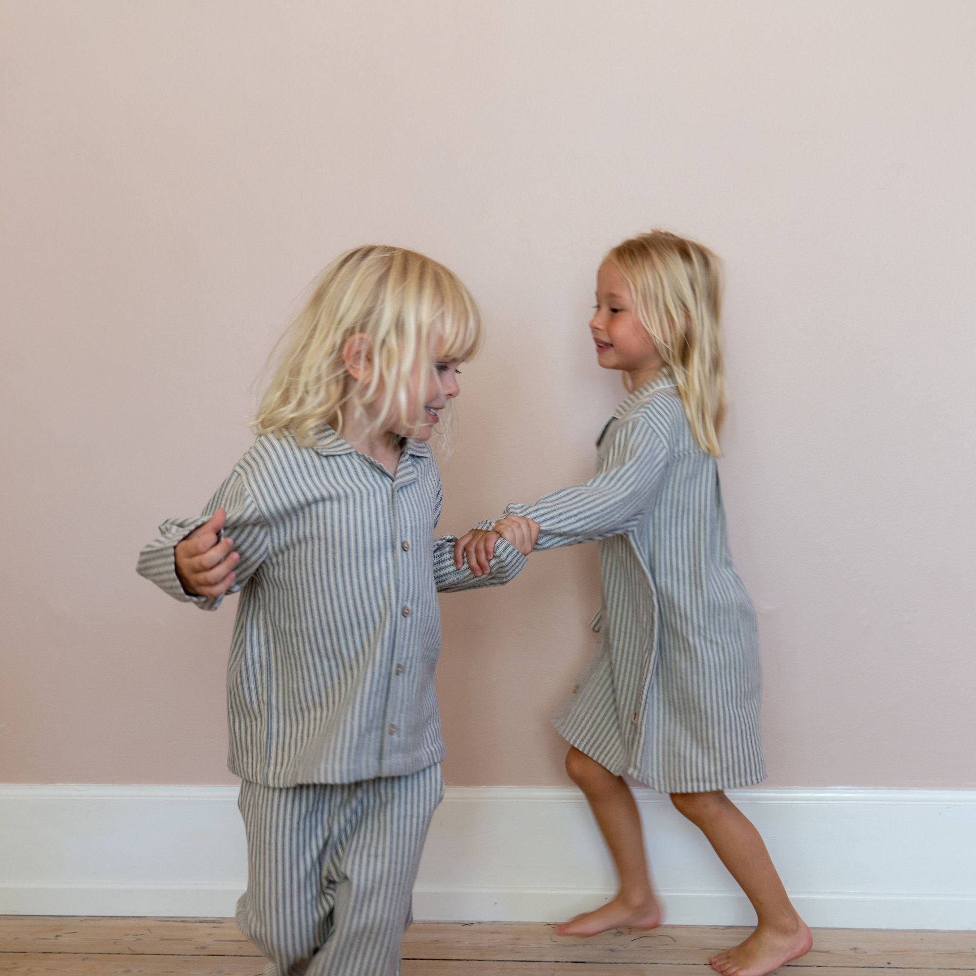 wheat-madison-pyjama-kinder-blau-gestreift-bio-baumwolle image 8