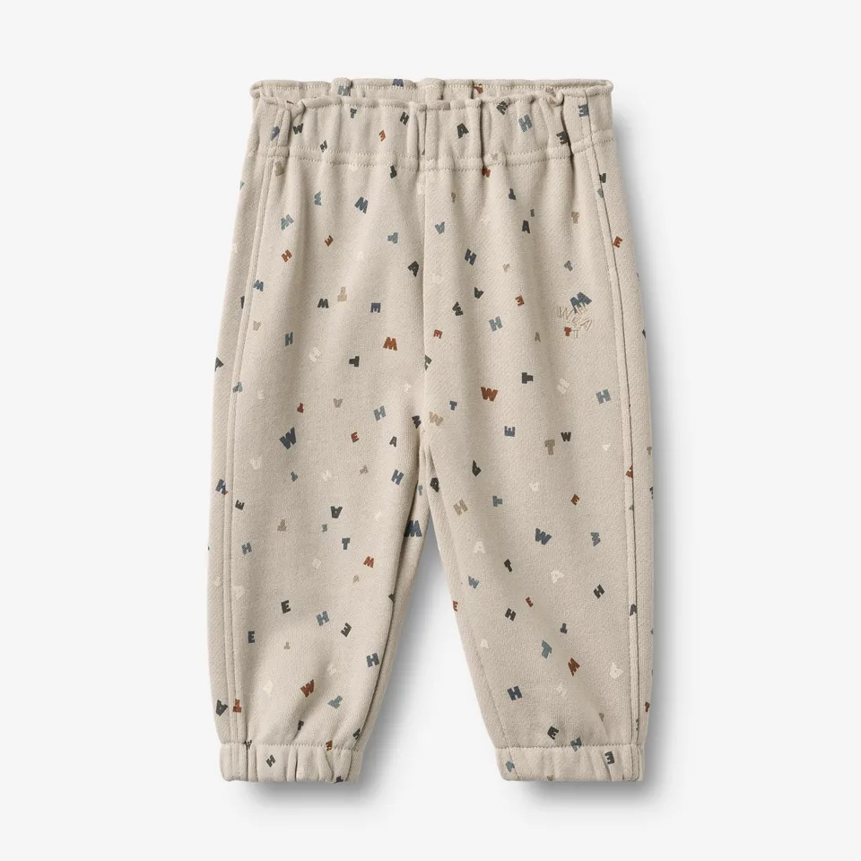 wheat-cosmo-sweatpants-grey-moon-letters-bio-baumwolle image 1