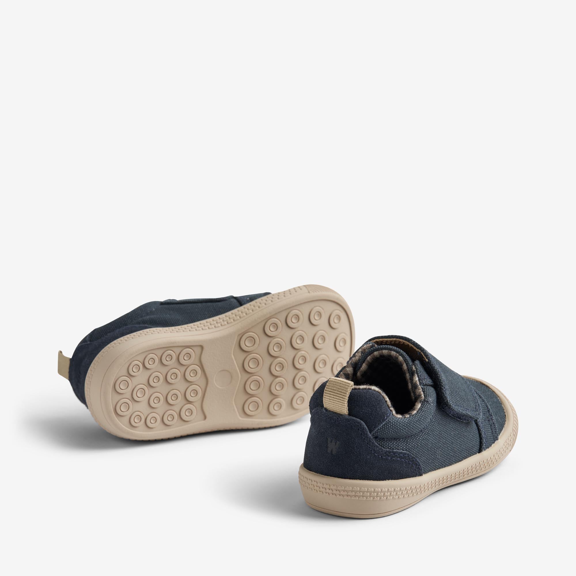 wheat-kei-prewalker-navy-barfu-canvas-kleinkind image 3