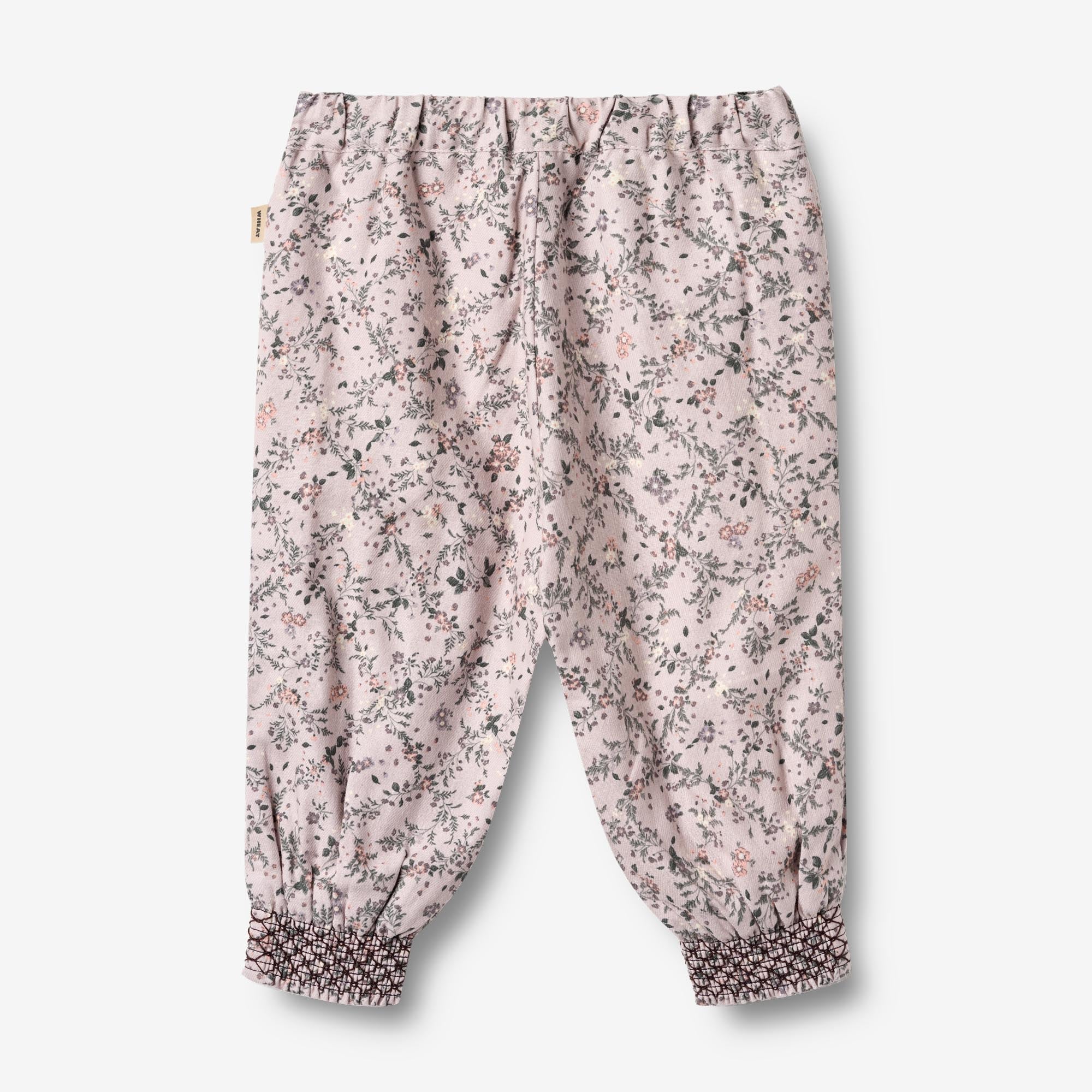 wheat-sara-baby-hose-m-dchen-lilac-checked-flowers-bio image 2