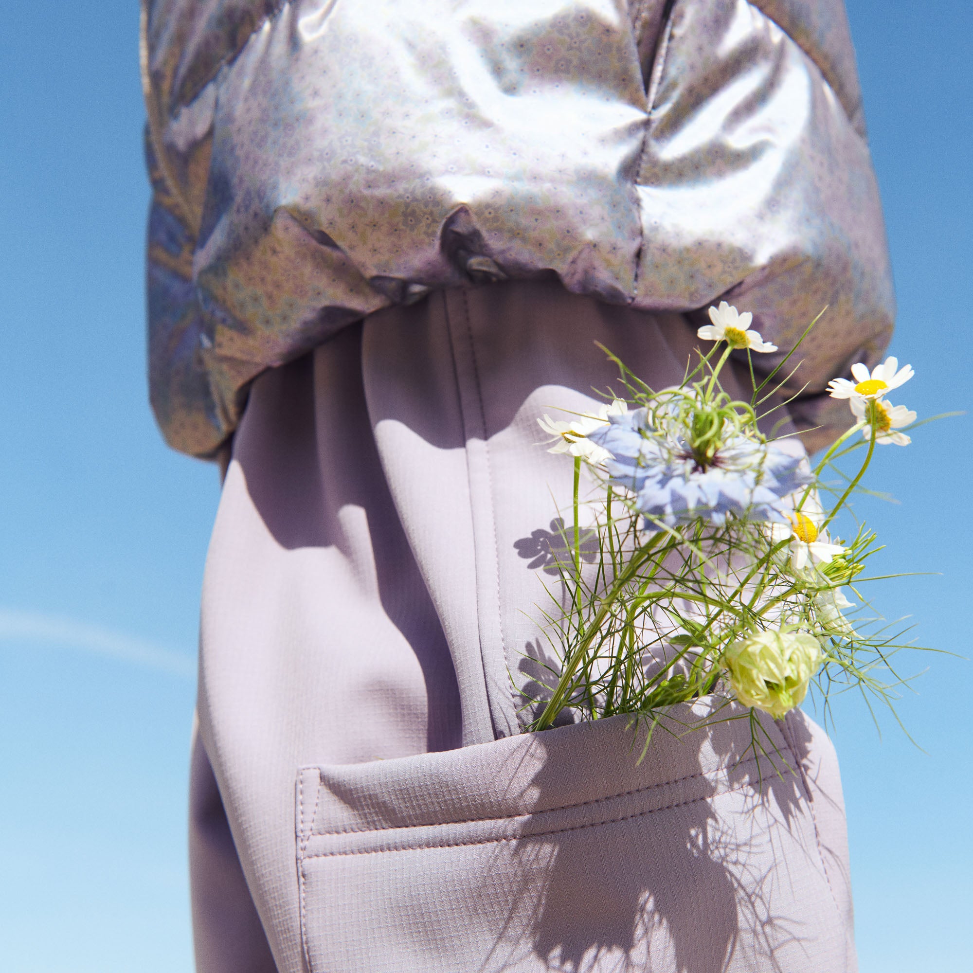 wheat-ullu-steppjacke-silver-sky-flower-recycelt image 3