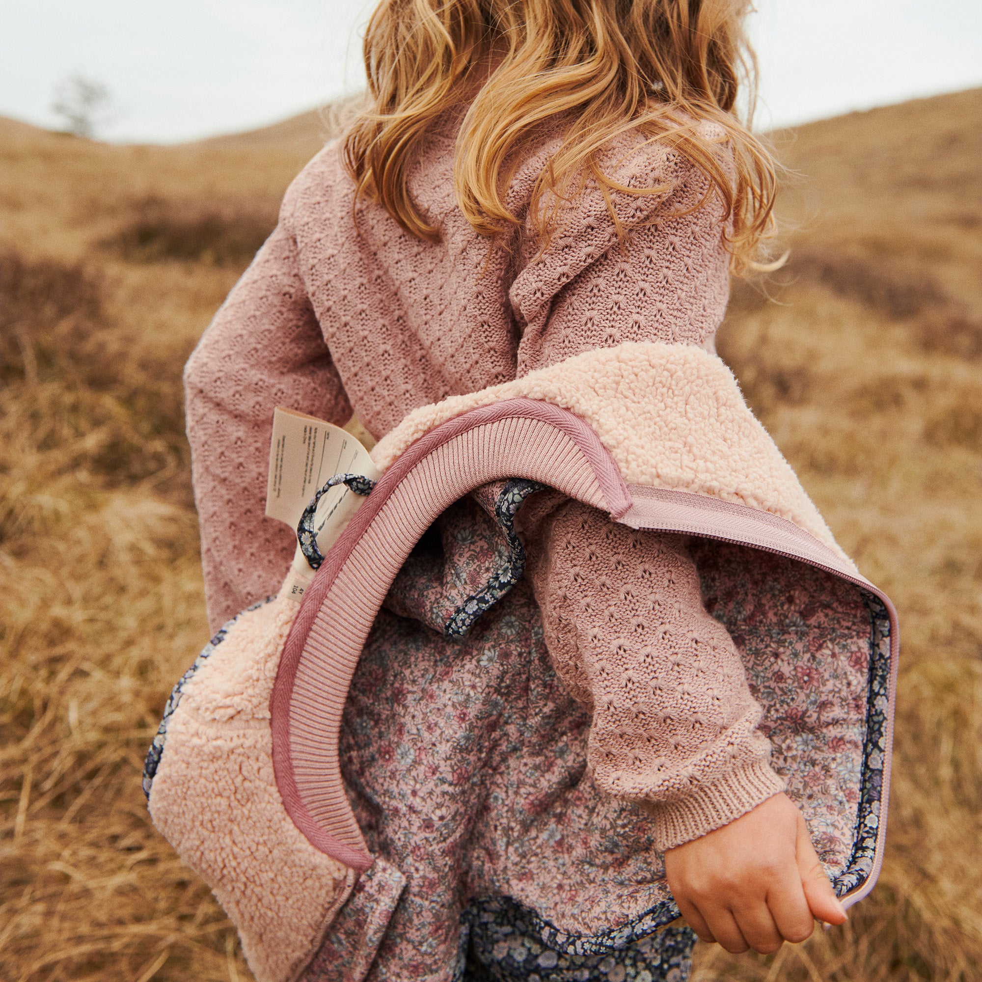 wheat-magnella-strickjacke-rose-powder-bio-baumwolle image 2