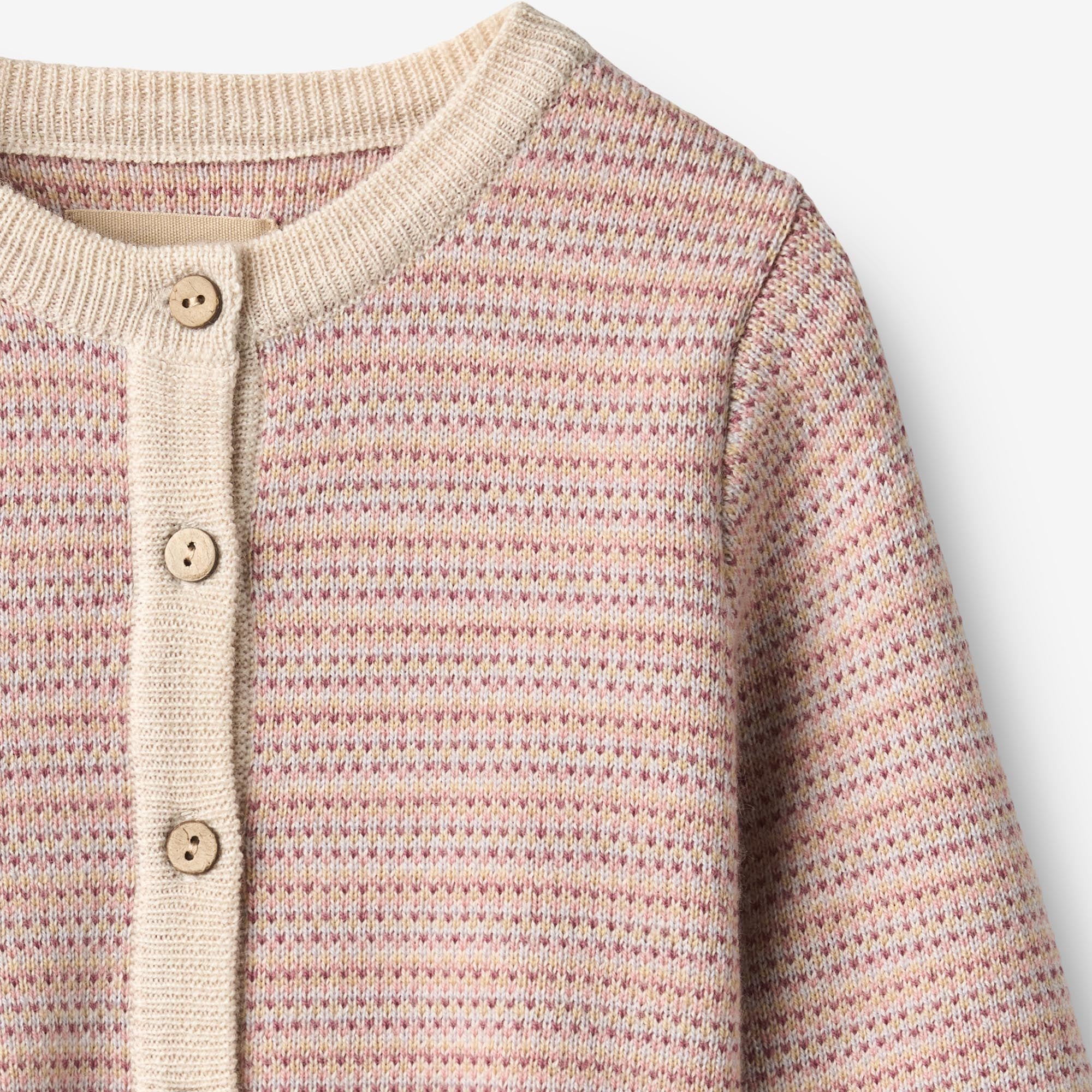 wheat-nico-strickjacke-rose-merinowolle-cardigan image 6