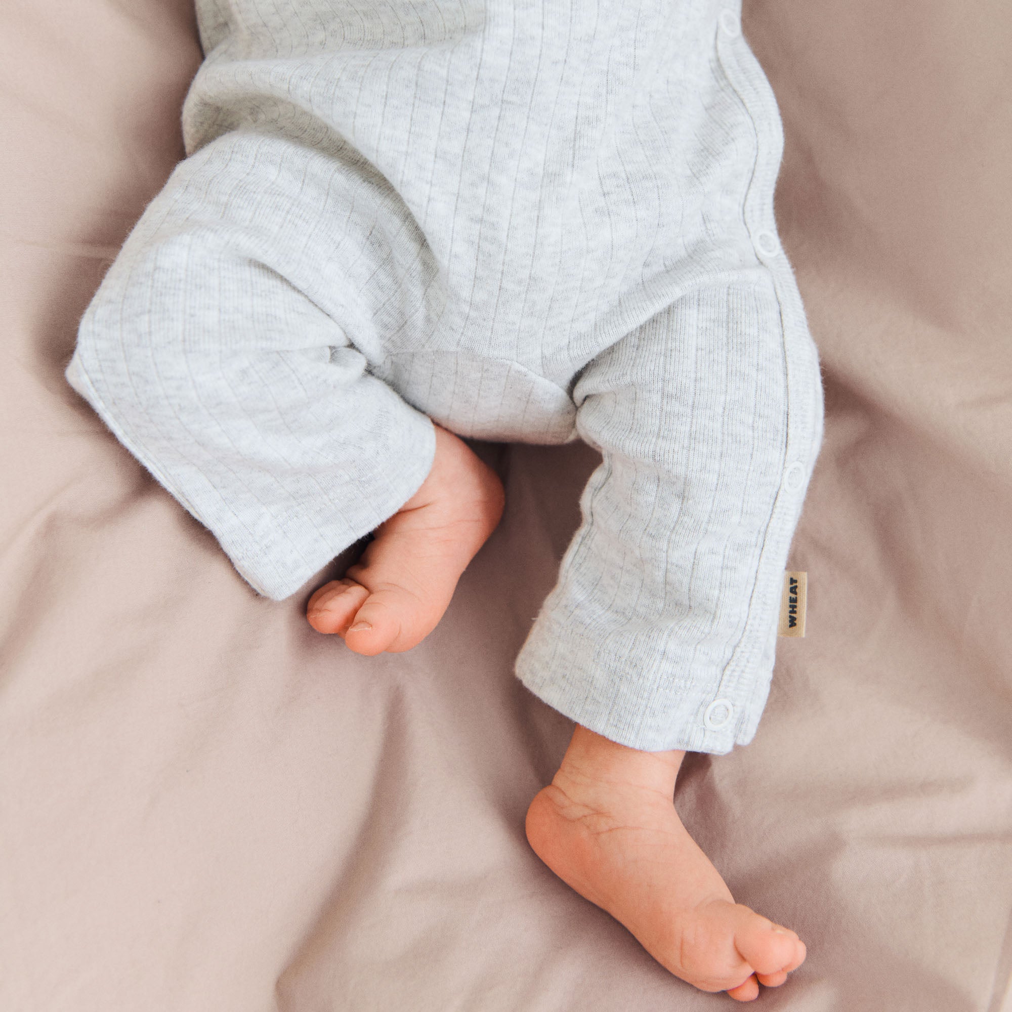 wheat-everest-wickelbody-melange-grey-bio-baumwolle-baby image 3