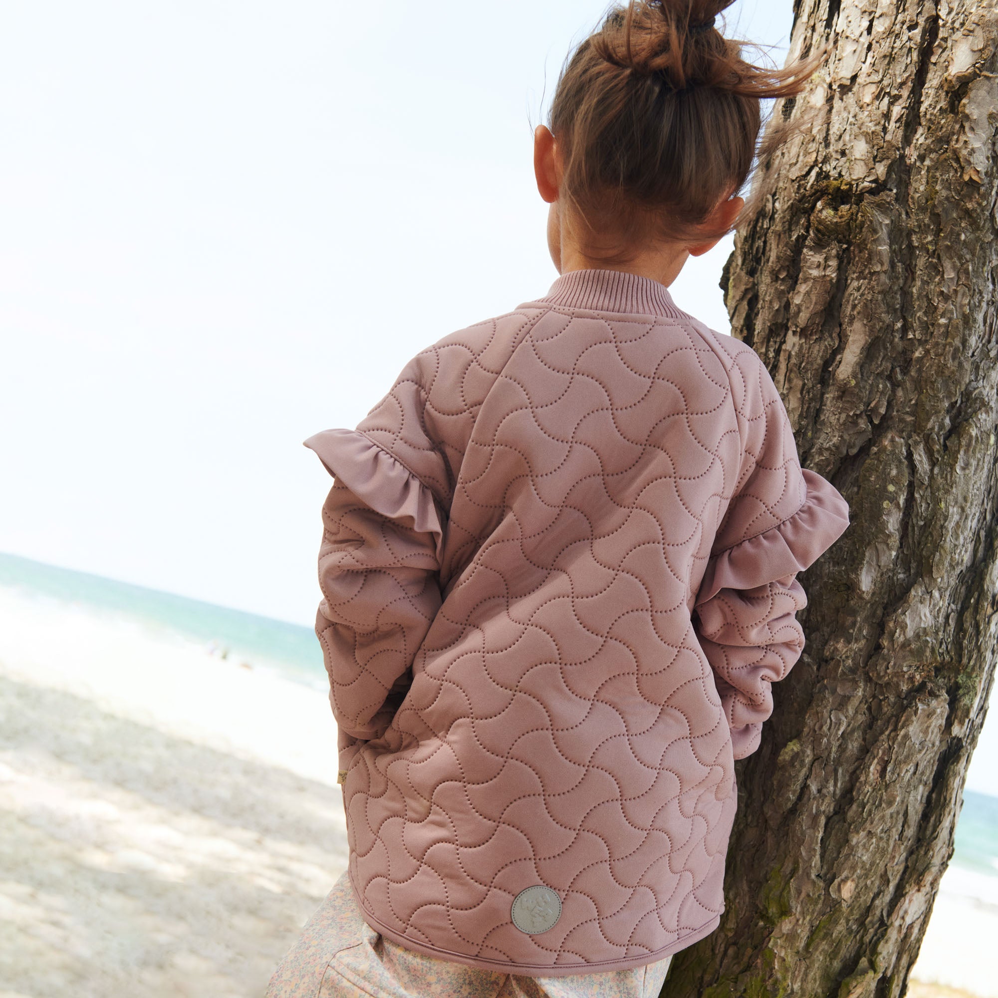 wheat-outerwear-softshellhose-minno-rose-shadow-flowers image 2