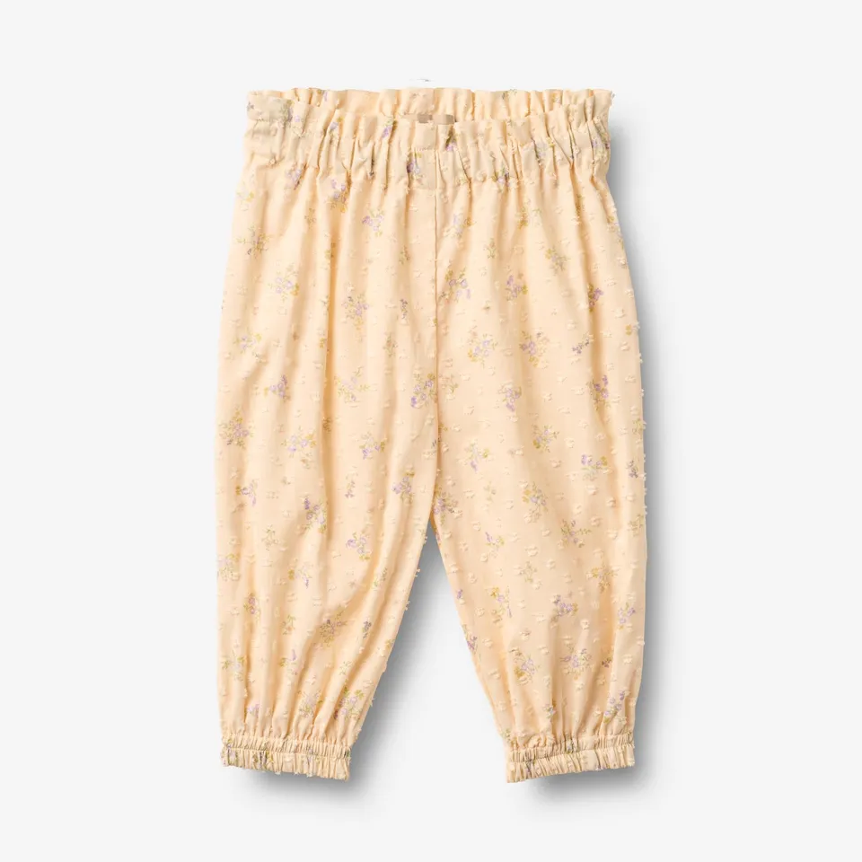wheat-polly-webhose-baby-barely-apricot-flowers-bio-baumwolle image 1