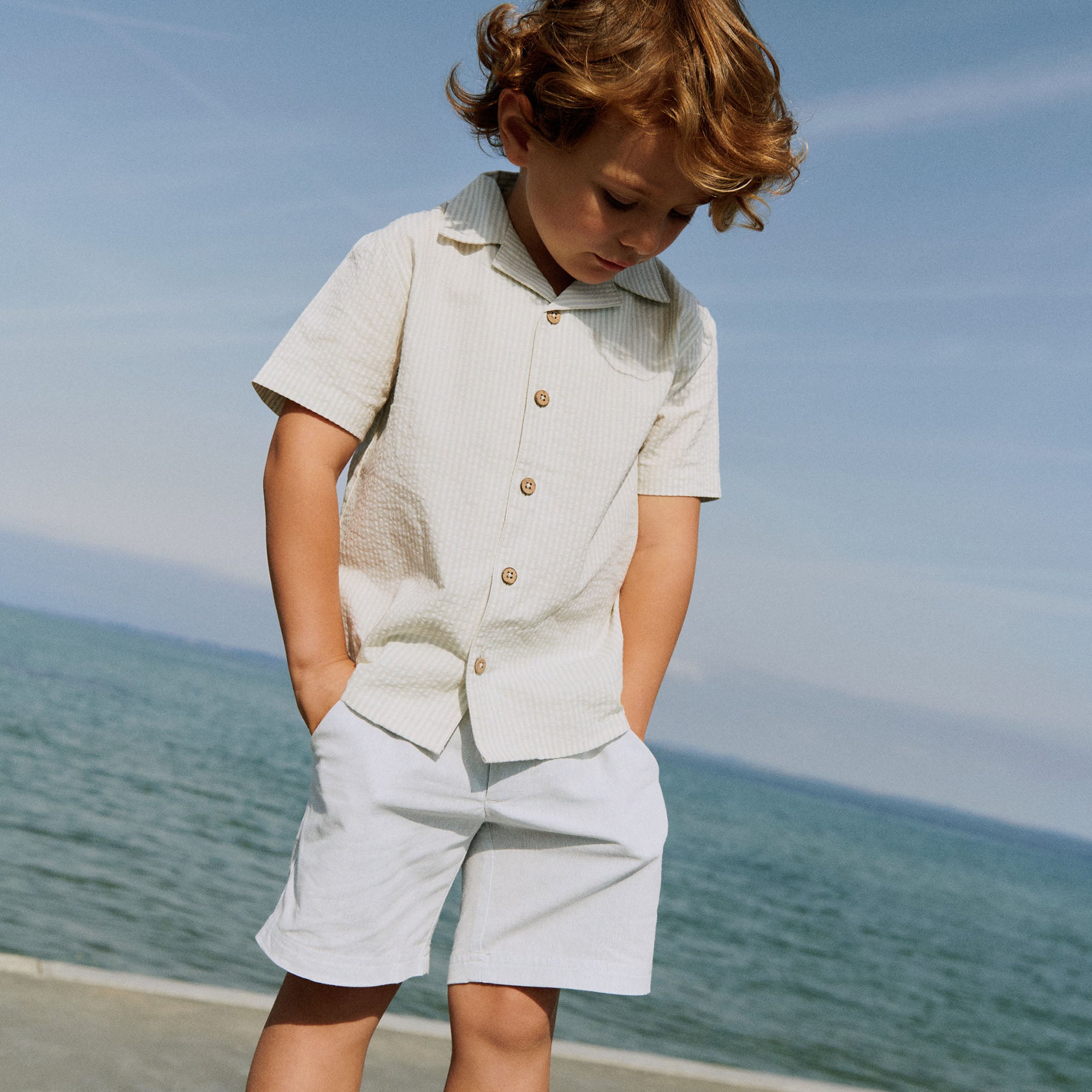 wheat-elvig-shorts-light-blue-chambray-bio image 2