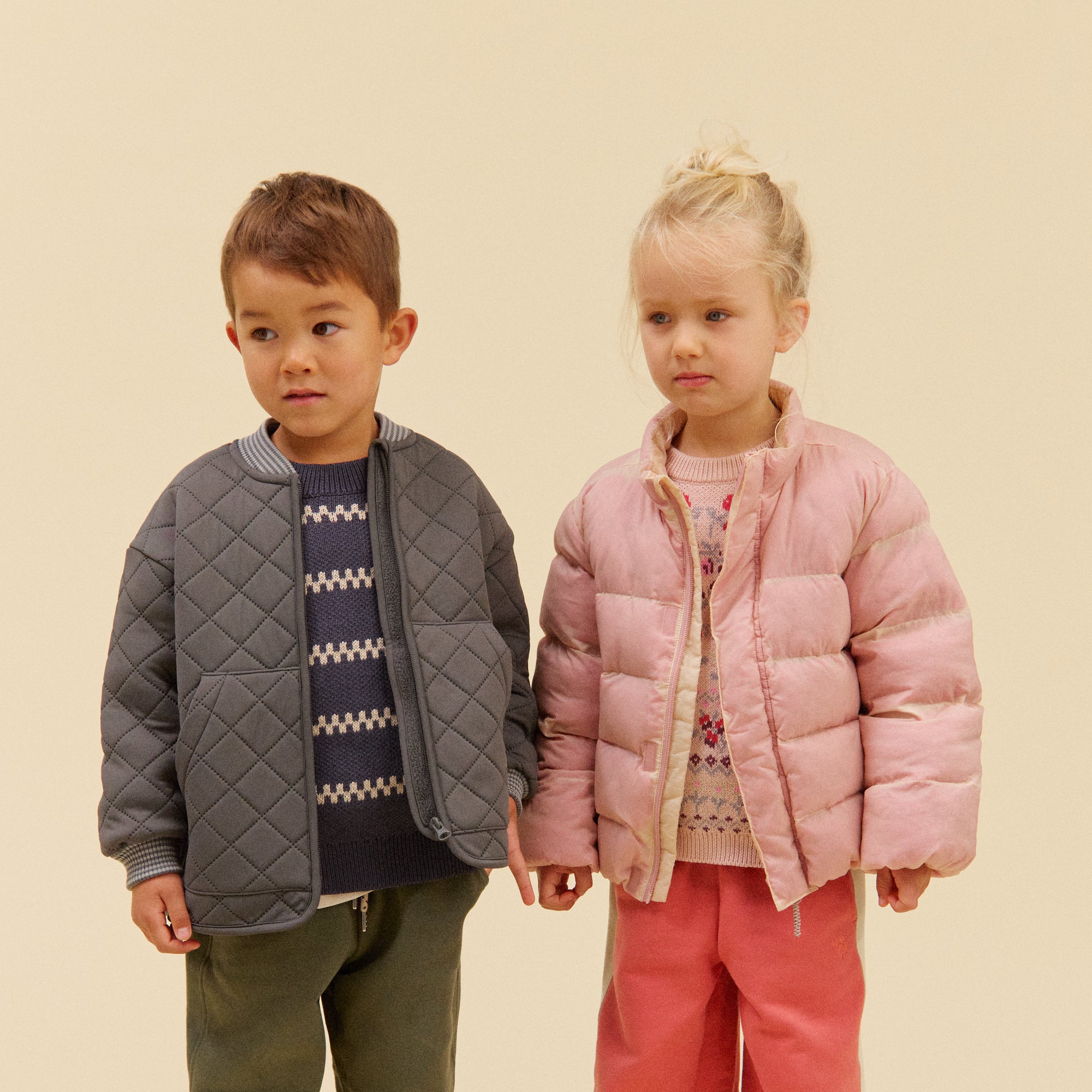 wheat-day-jogginghose-faded-red-bio-baumwolle-kinder image 2
