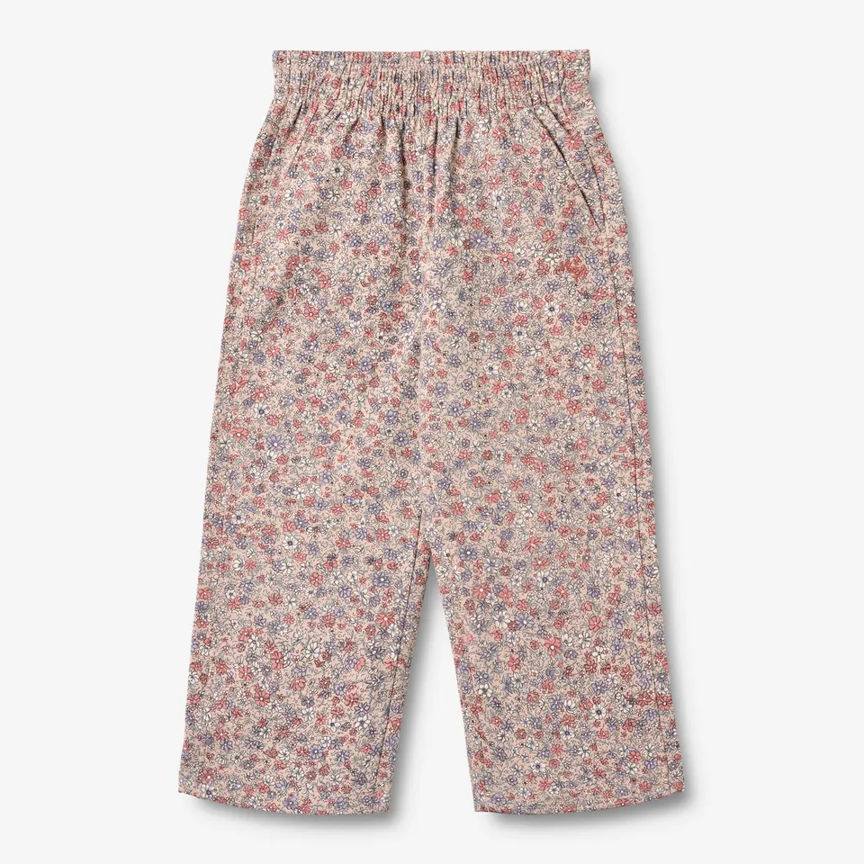 wheat-chevy-sweatpants-rose-dust-flowers-bio-baumwolle image 1
