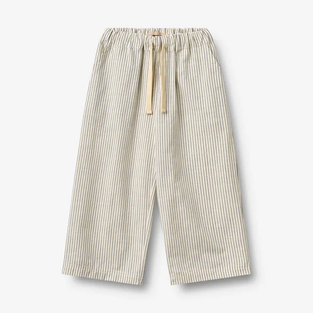 wheat-sasha-hose-dark-blue-stripe-bio-baumwolle-unisex image 1