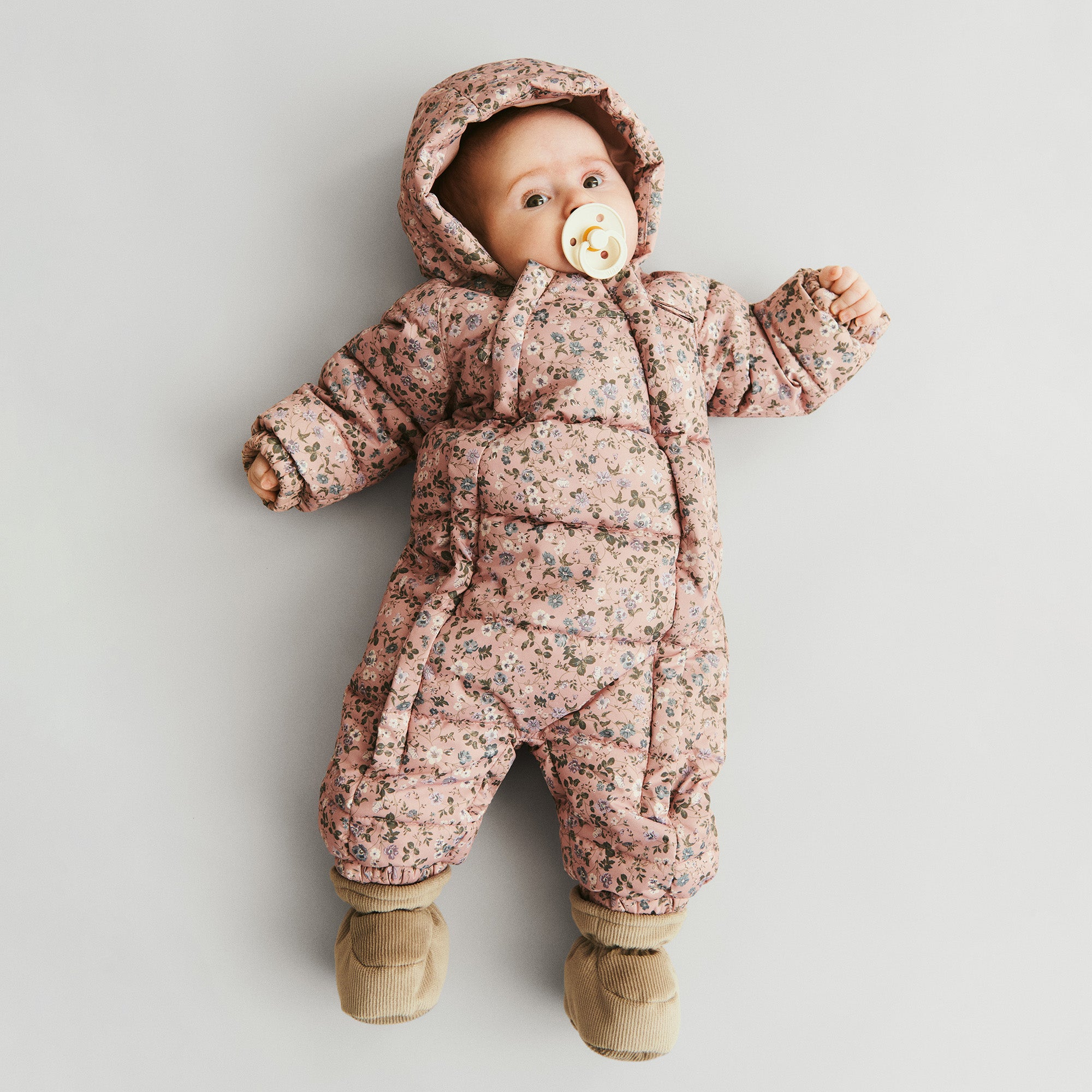 wheat-edem-puffer-schneeanzug-rose-powder-flowers-baby image 2