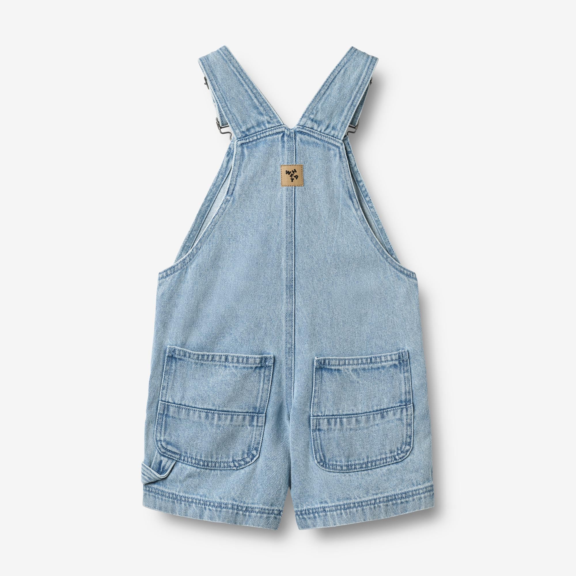 wheat-lykke-kurze-latzhose-hellblau-denim-bio image 4