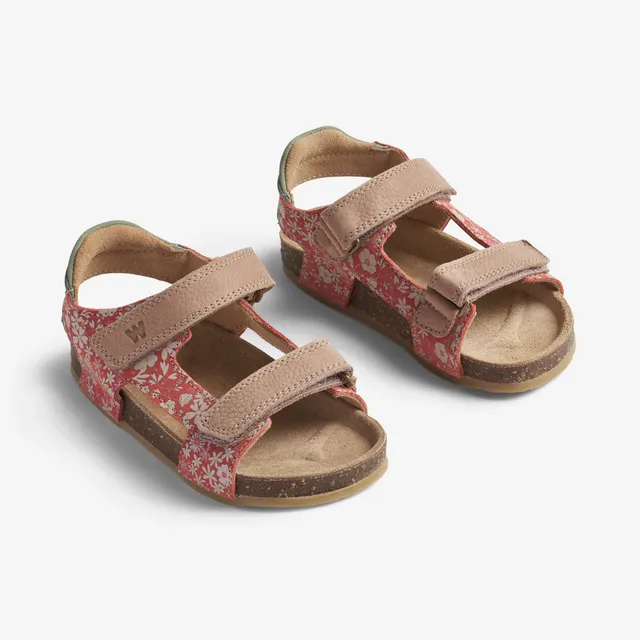 wheat-corey-sandale-rose-dawn-leder-klett image 1