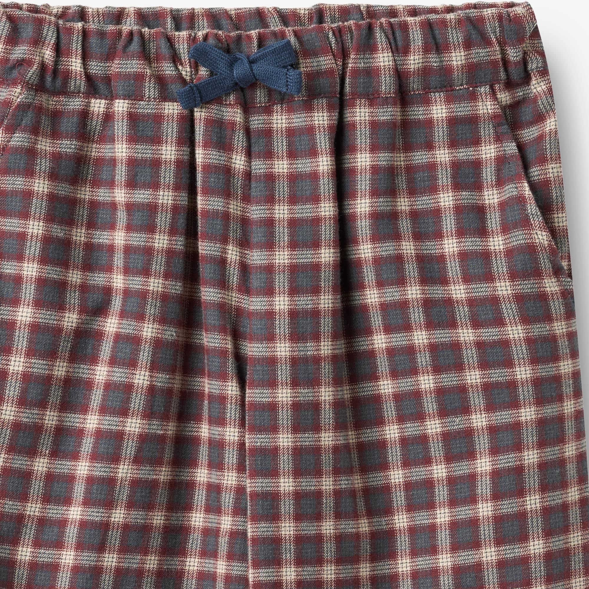 wheat-sasha-dart-hose-blue-holiday-check-flanell image 3