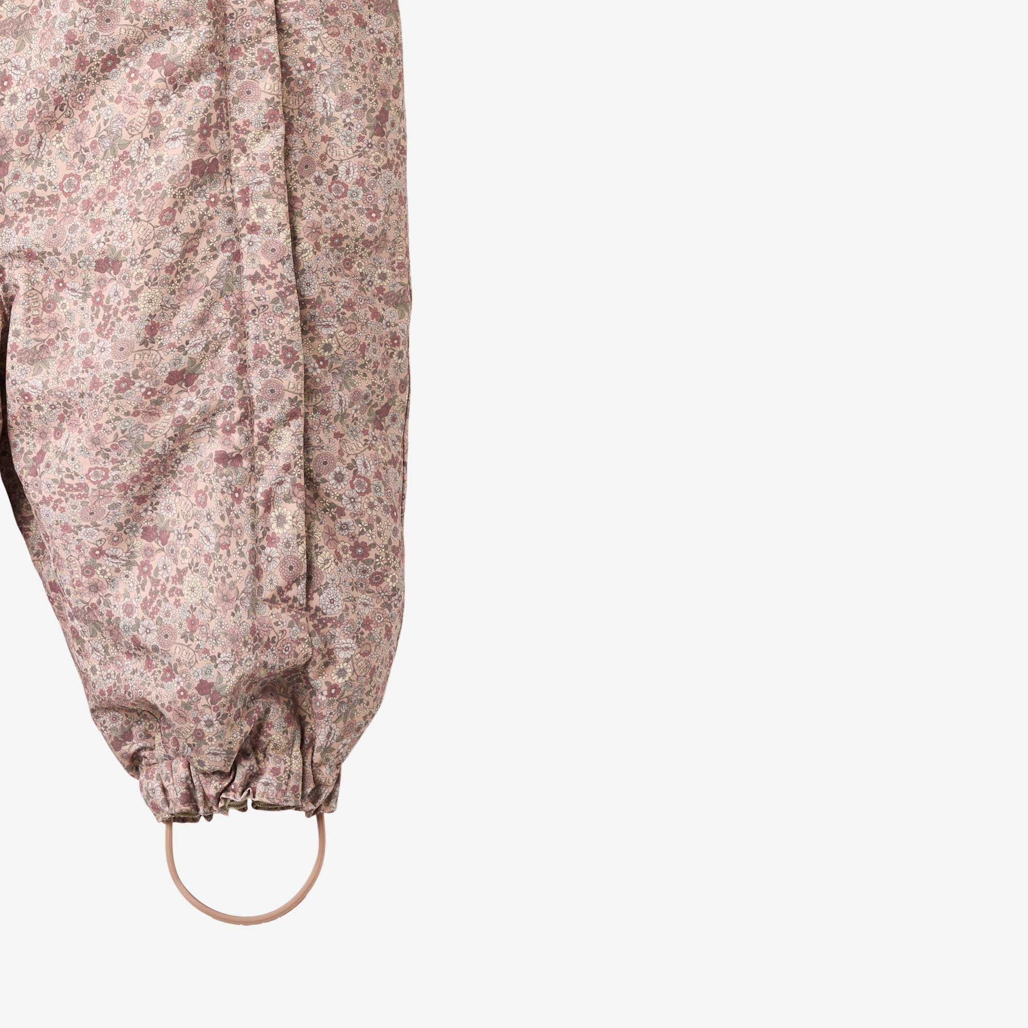 wheat-snowsuit-adi-schneeanzug-rose-dust-flowers-baby image 4
