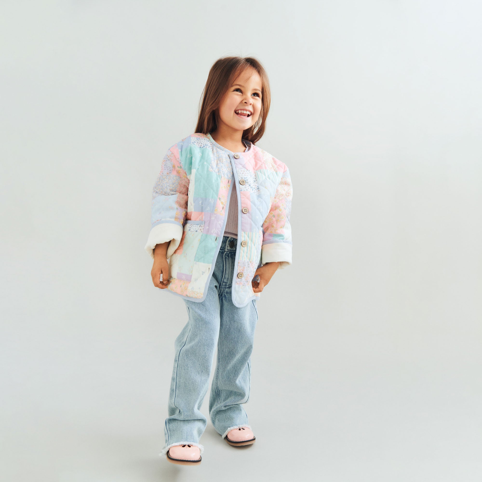 wheat-inaja-steppjacke-patchwork-flowers-bio-baumwolle image 2