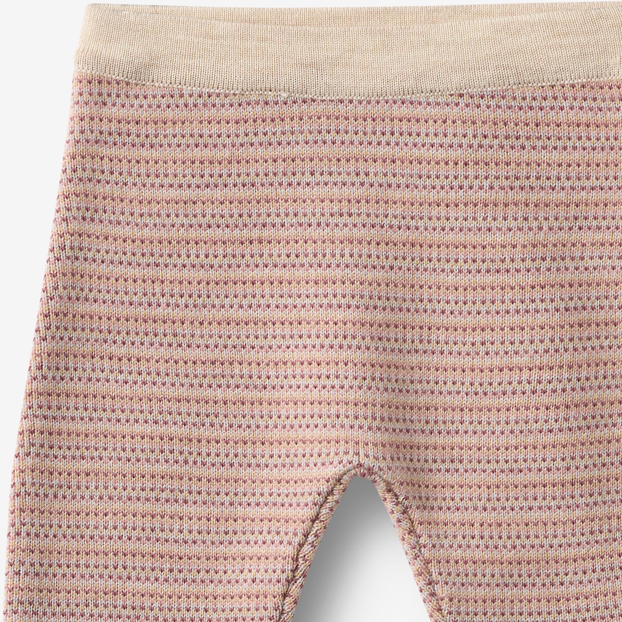 wheat-main-knit-trousers-neel-babyhose-rose-merinowolle image 5
