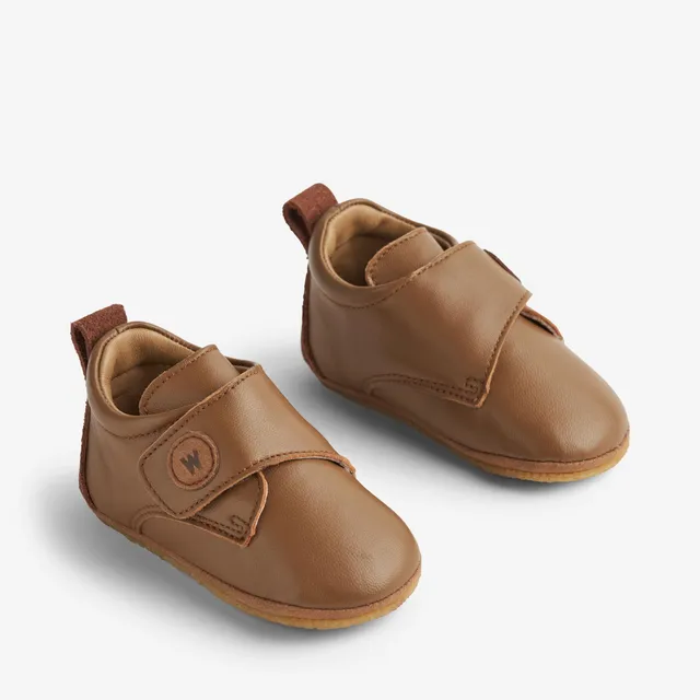 wheat-dakota-hausschuhe-cognac-leder-klett image 1