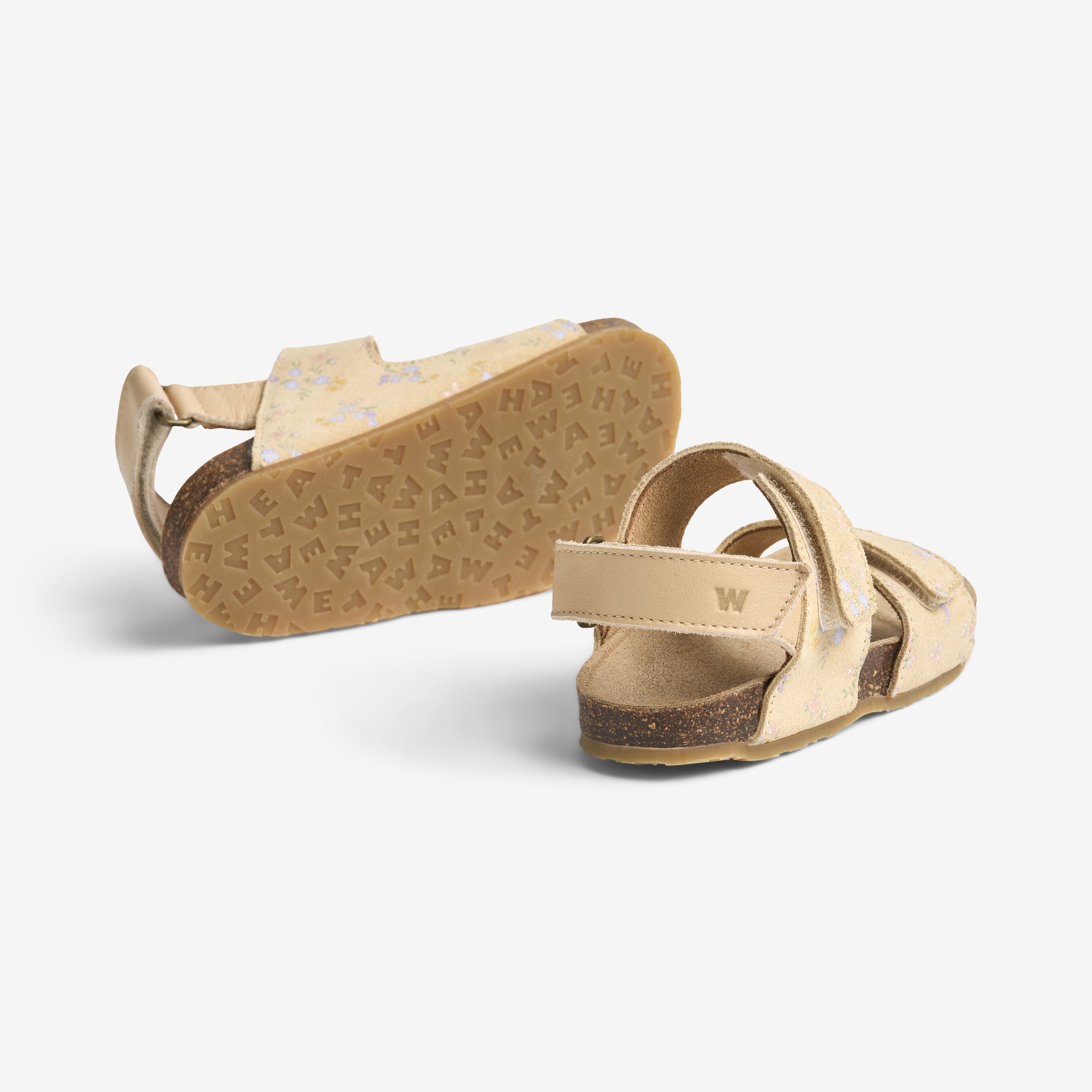wheat-clara-sandale-barely-apricot-flowers-leder-klett image 2