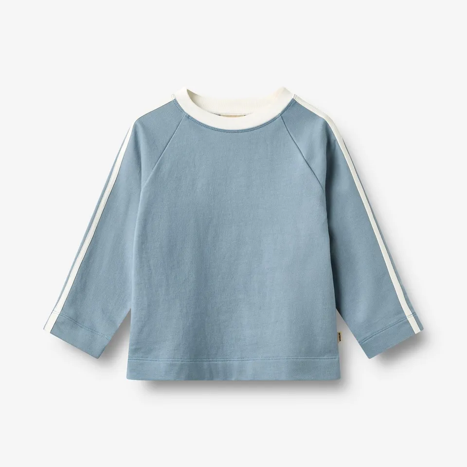 wheat-mikkel-sweatshirt-junge-faded-denim-bio-baumwolle image 1