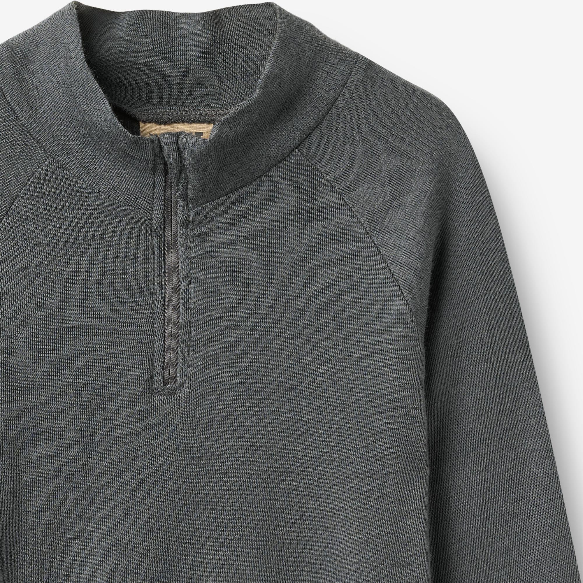 wheat-wino-baselayer-halfzip-merino-dark-charcoal image 6