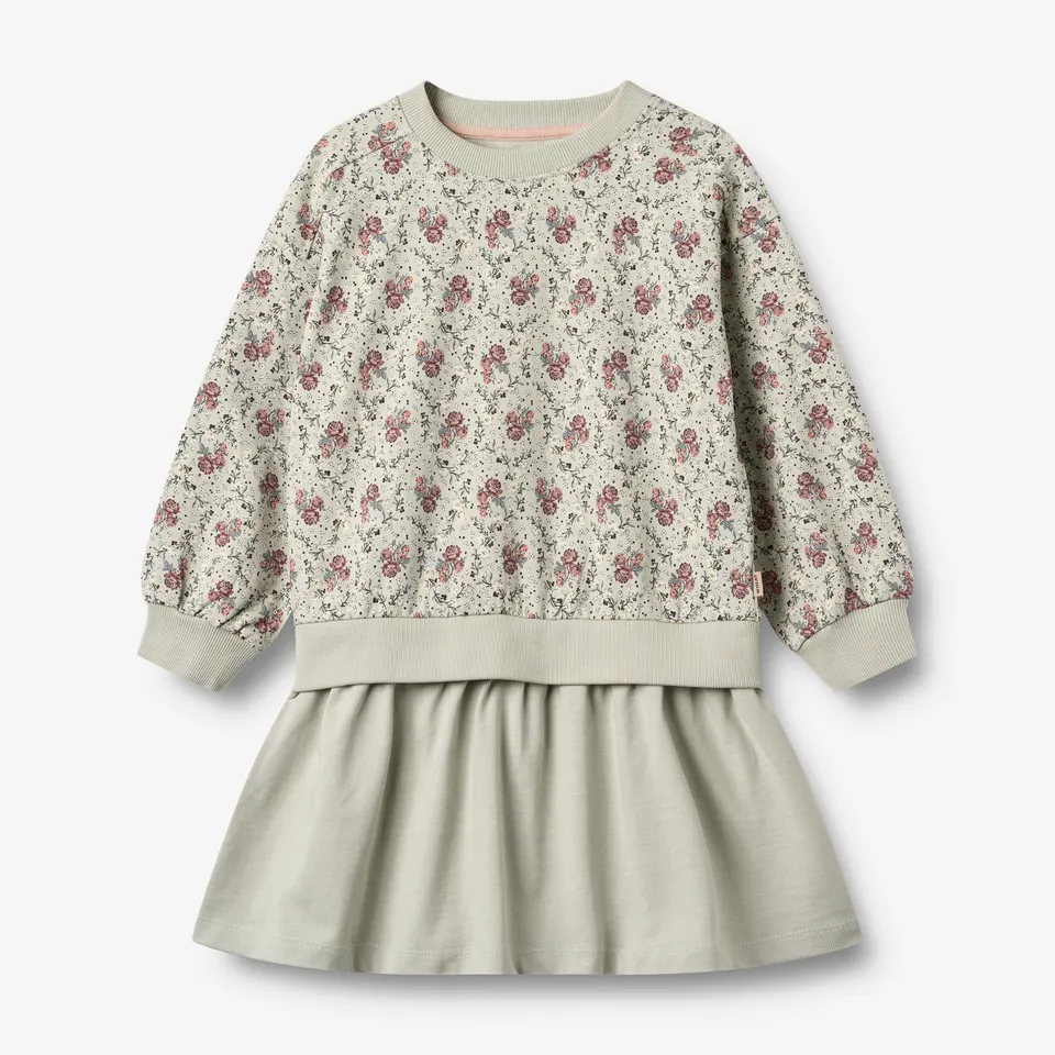 wheat-maggie-sweatkleid-slightly-green-flowers-bio image 1