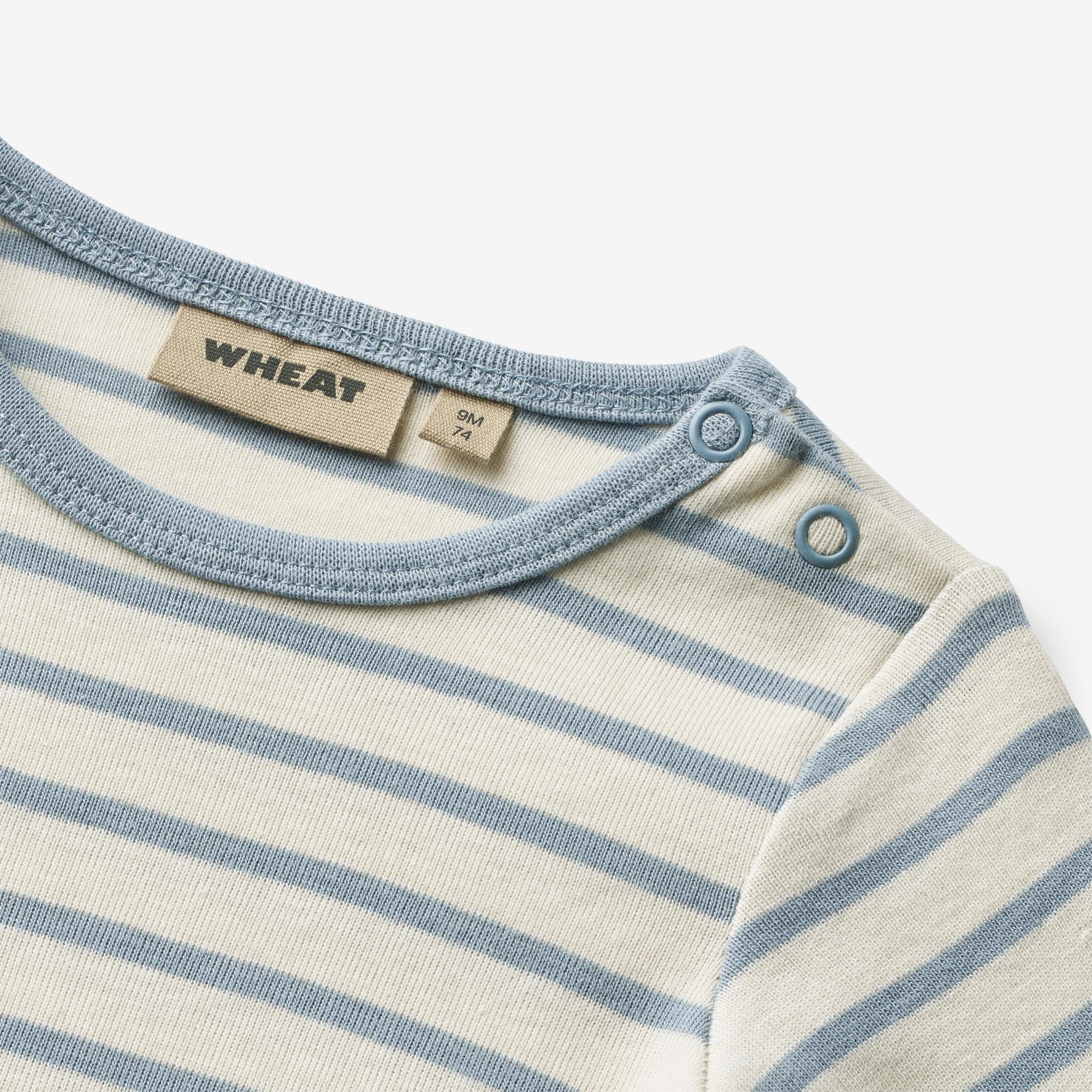 wheat-berti-body-baby-shell-stripe-bio-baumwolle image 3