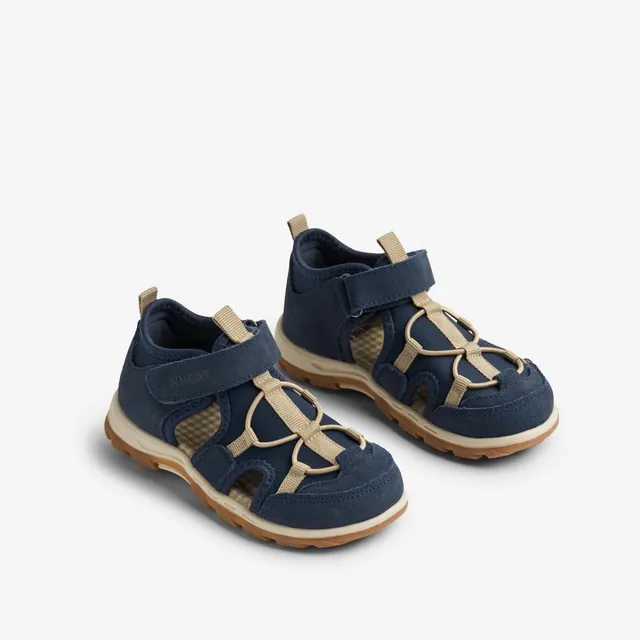 wheat-mingi-sandale-navy-neopren-leder-geschlossen image 1