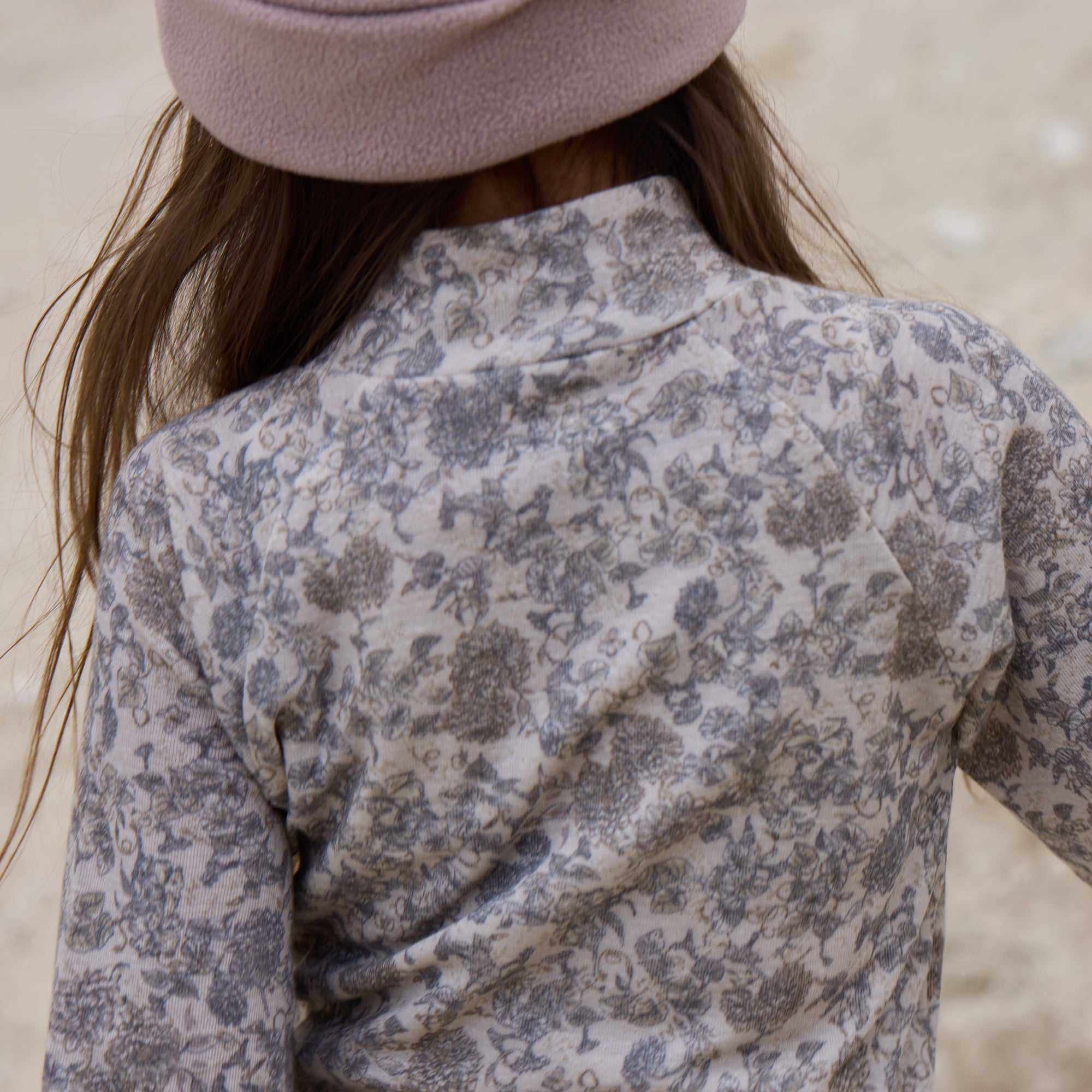 wheat-wino-baselayer-halfzip-wolle-grey-winter-flowers-merino image 3