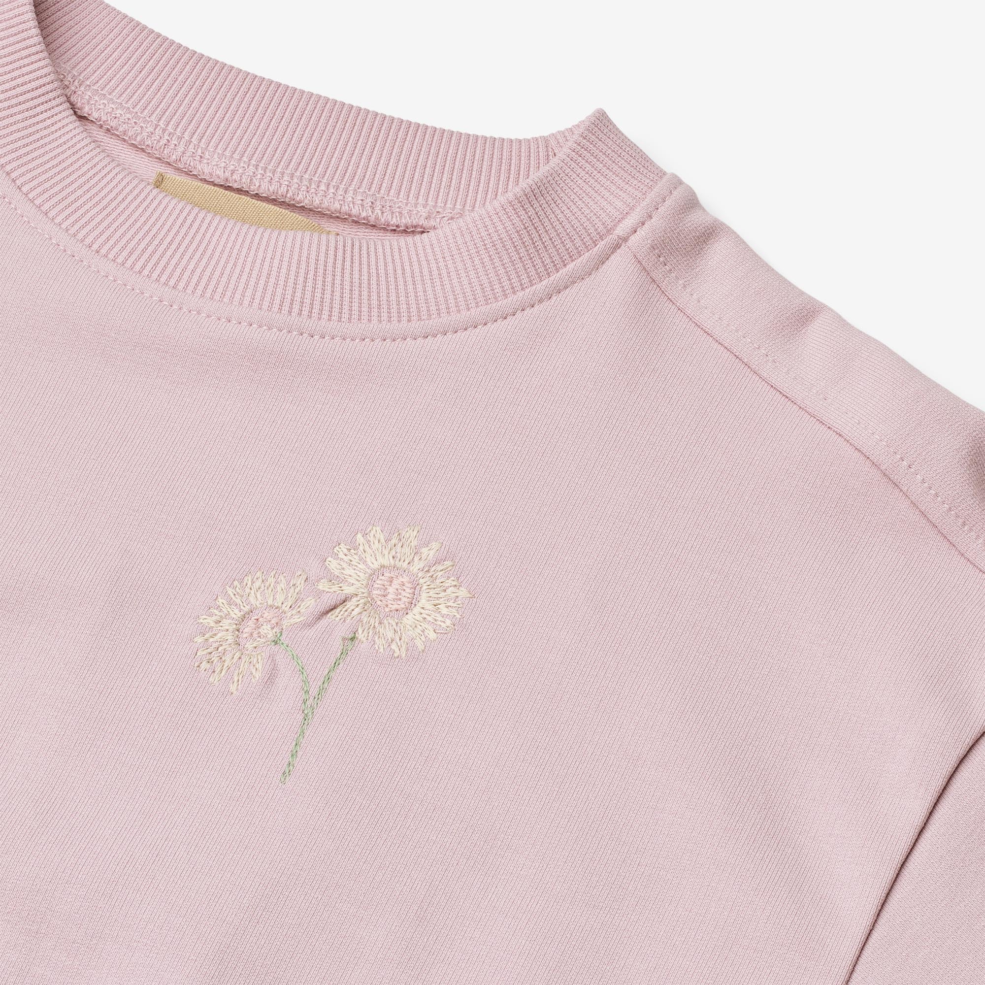 wheat-eliza-sweatshirt-lavender-mist-m-dchen-stickerei image 4