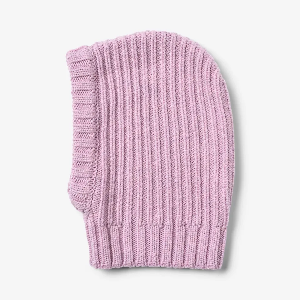 wheat-woolao-sturmhaube-lavender-iris-merinowolle image 1
