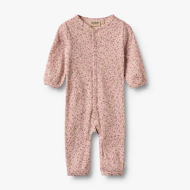 wheat-felizia-strampler-dime-rose-small-flowers-bio-langarm-baby image 1