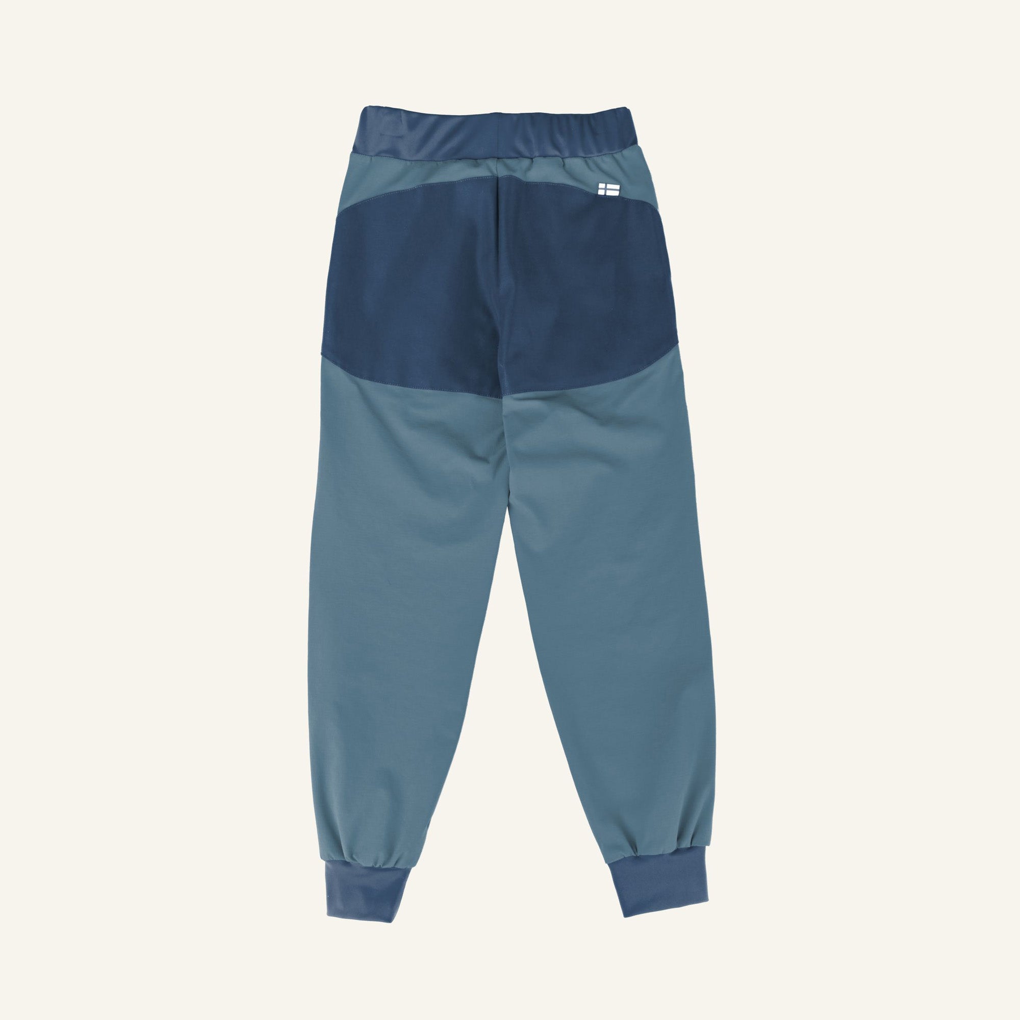 finkid-suoja-protect-outdoorhose-insektenschutz-cedar image 2