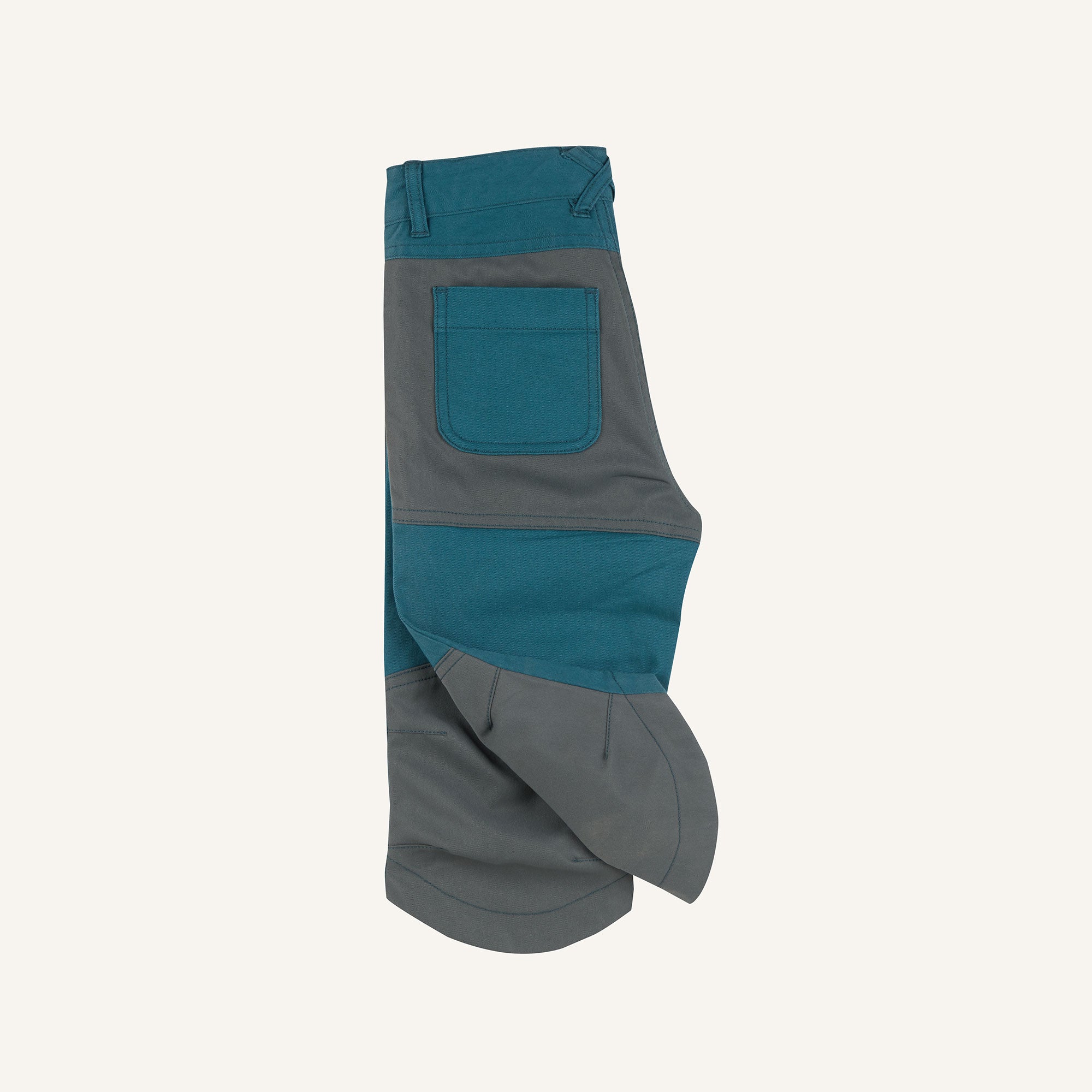 finkid-husky-kulta-canvas-bermuda-almond-elastisch-110-120 image 2