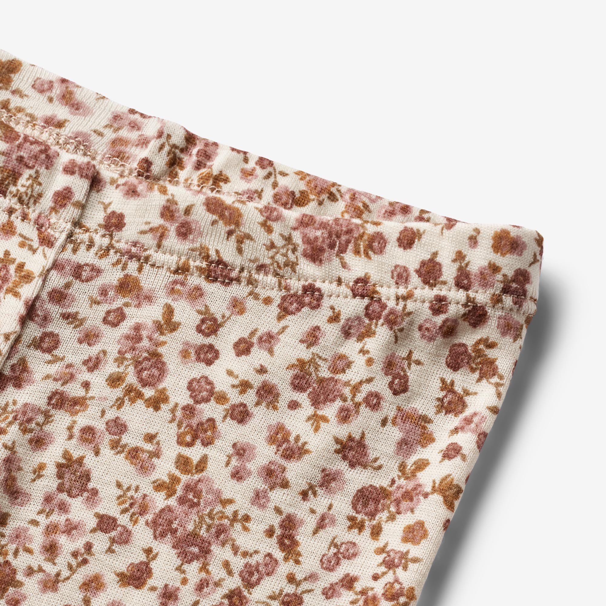 wheat-agi-wool-leggings-rose-flowers-merinowolle image 3