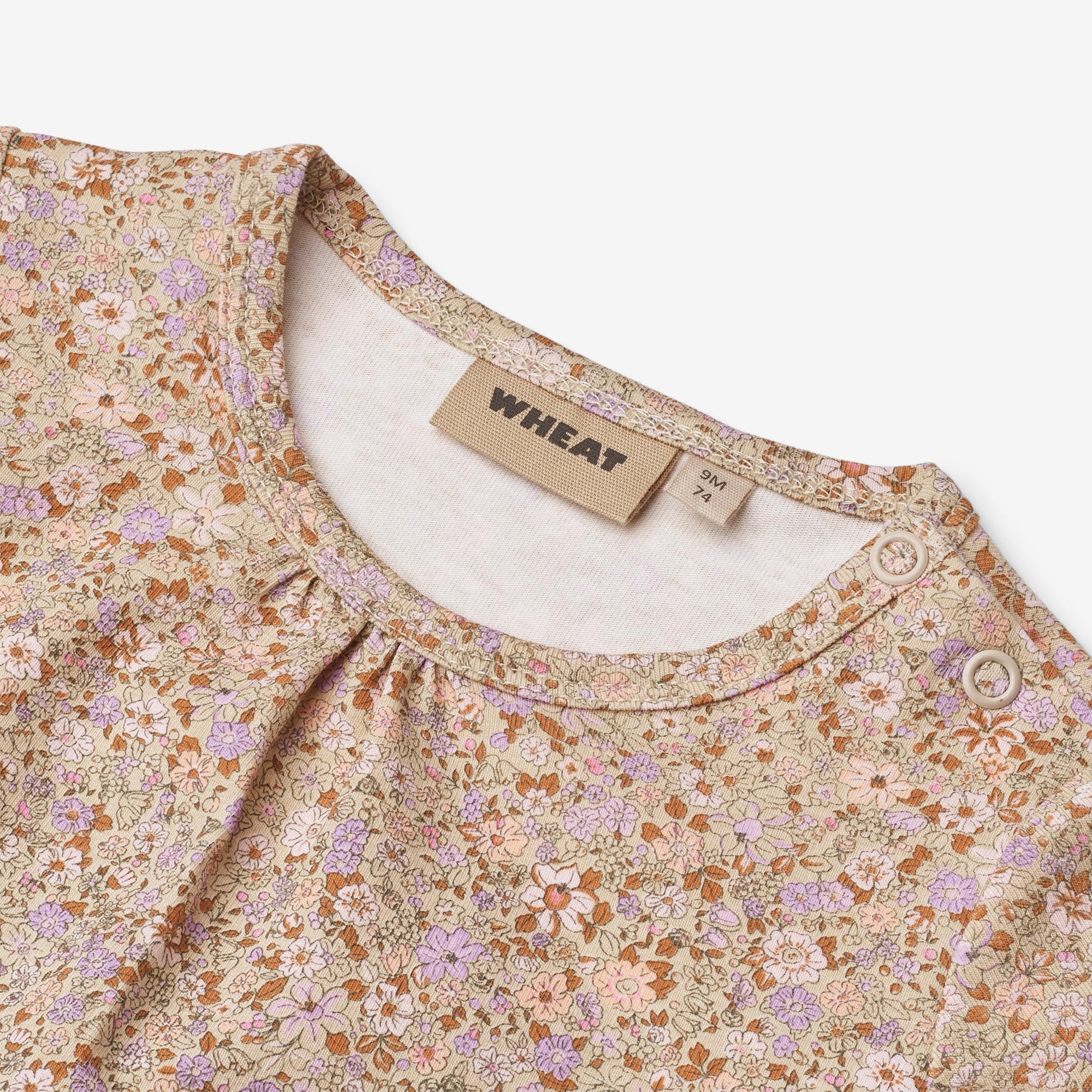 wheat-liv-body-lilac-flower-meadow-baby-langarm image 3