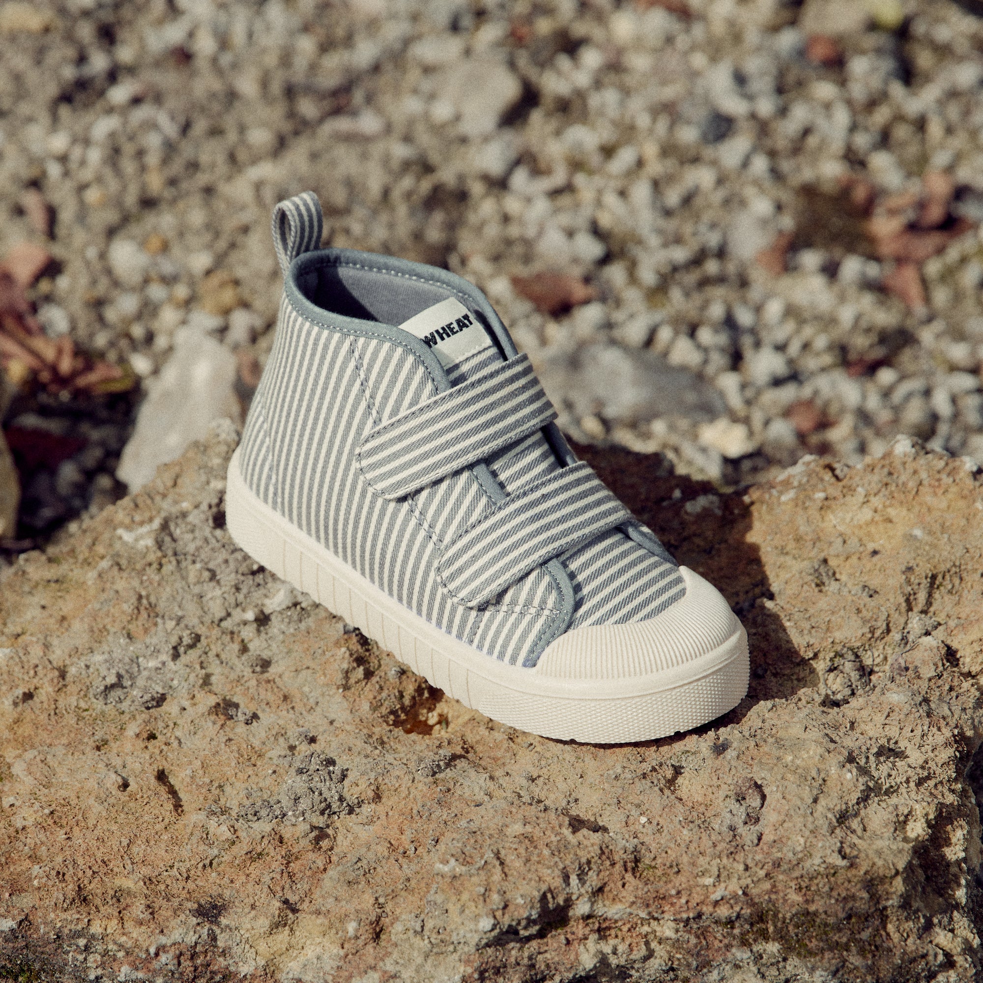 wheat-sneaker-leo-sneaker-flint-stripe-canvas-klett image 2