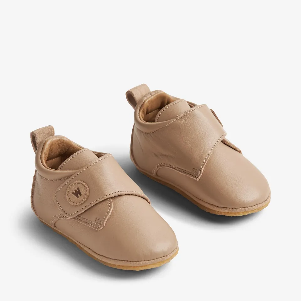 wheat-dakota-hausschuhe-rose-dawn-leder-klett image 1