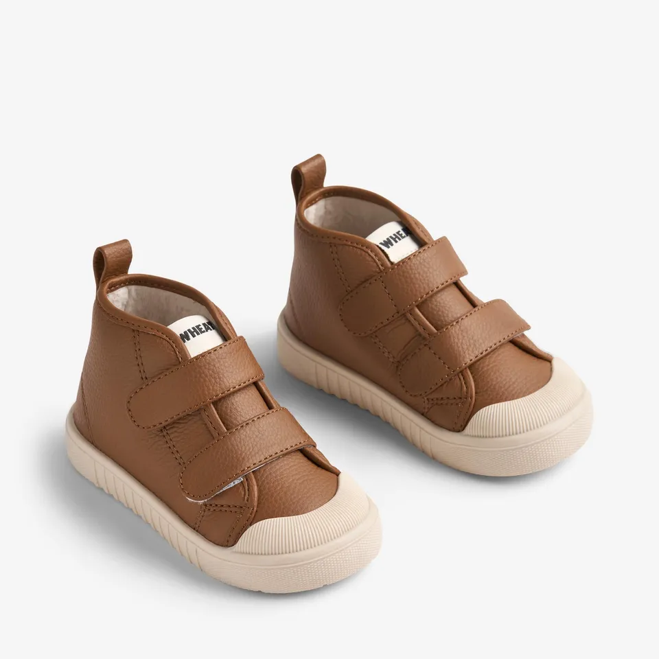 wheat-leo-leder-sneaker-warm-hazel-teddyfutter image 1