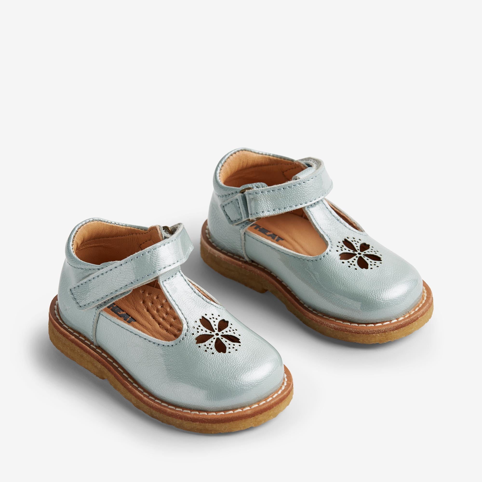 wheat-asta-mary-jane-light-blue-lackleder-prewalker image 1